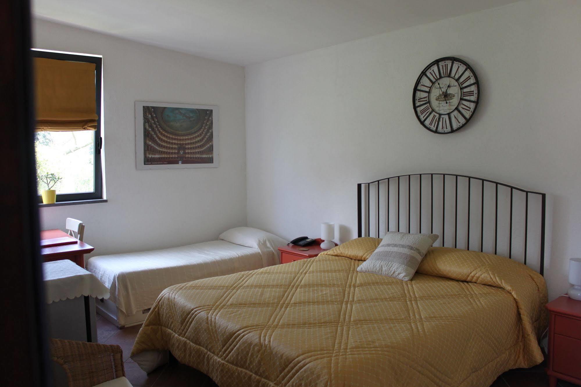 Flegrea House Apart otel Pozzuoli Dış mekan fotoğraf