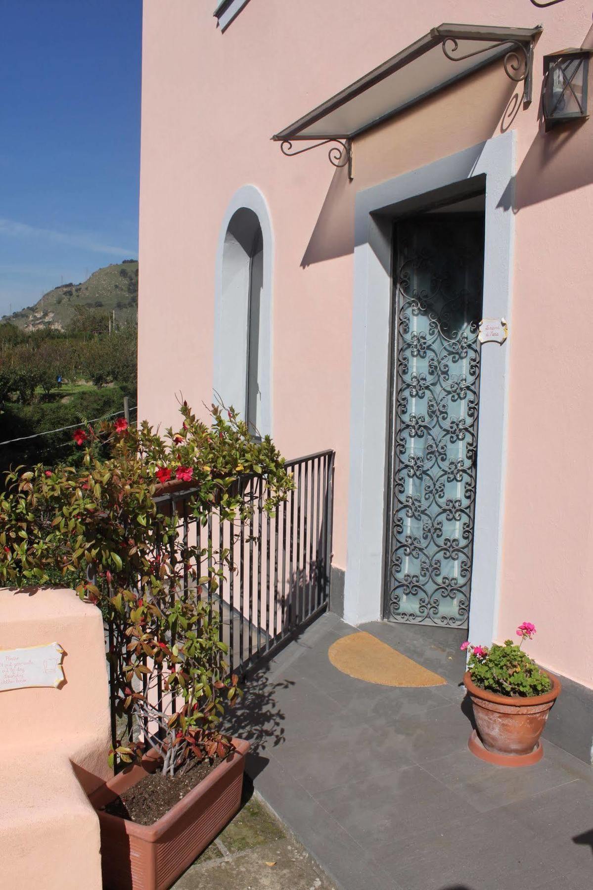 Flegrea House Apart otel Pozzuoli Dış mekan fotoğraf