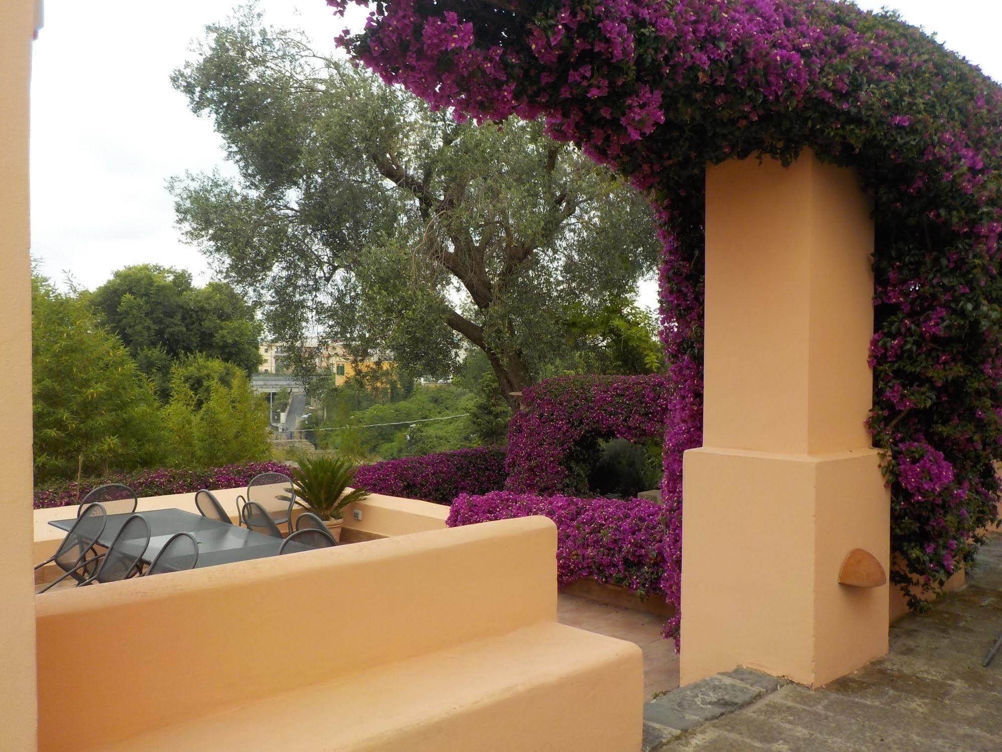 Flegrea House Apart otel Pozzuoli Dış mekan fotoğraf